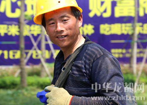 致敬！“五一”堅(jiān)守崗位的“最美勞動(dòng)者”