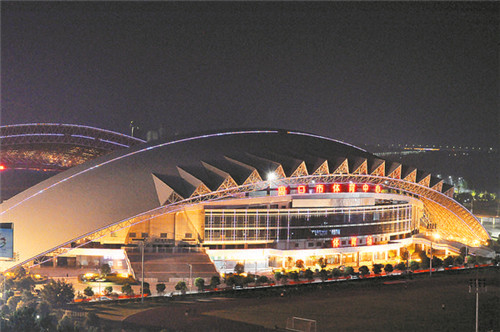 東新區(qū)夜色璀璨，如詩(shī)如畫