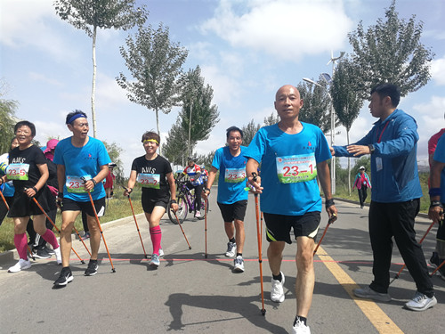 2019年全國(guó)老年人持杖健走交流活動(dòng)開(kāi)幕！周口市10名愛(ài)好者參賽